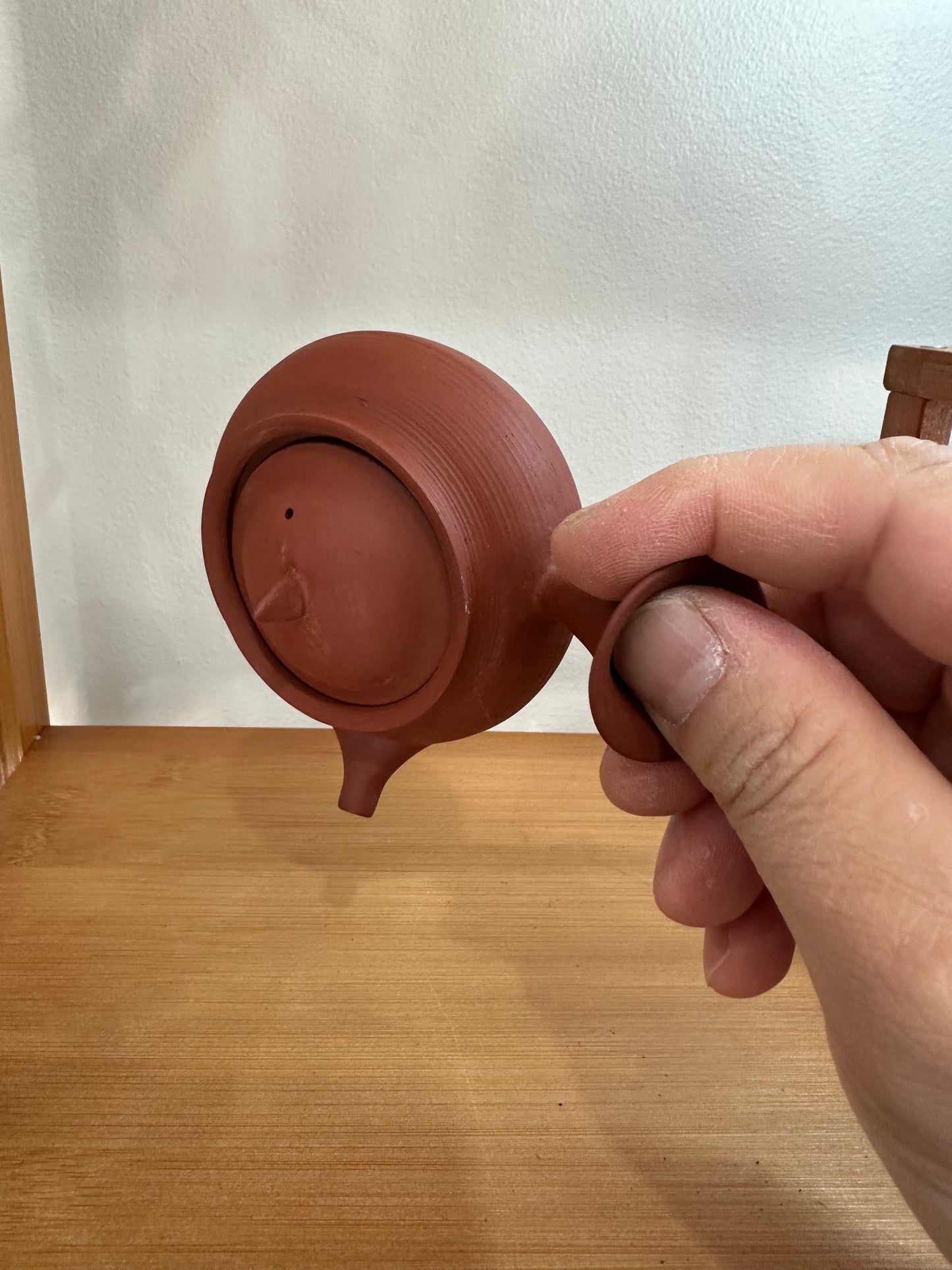 潮州手拉朱泥壶 章永城作品 Chaozhou hand-made red clay tea pot, 120ml 茶壶