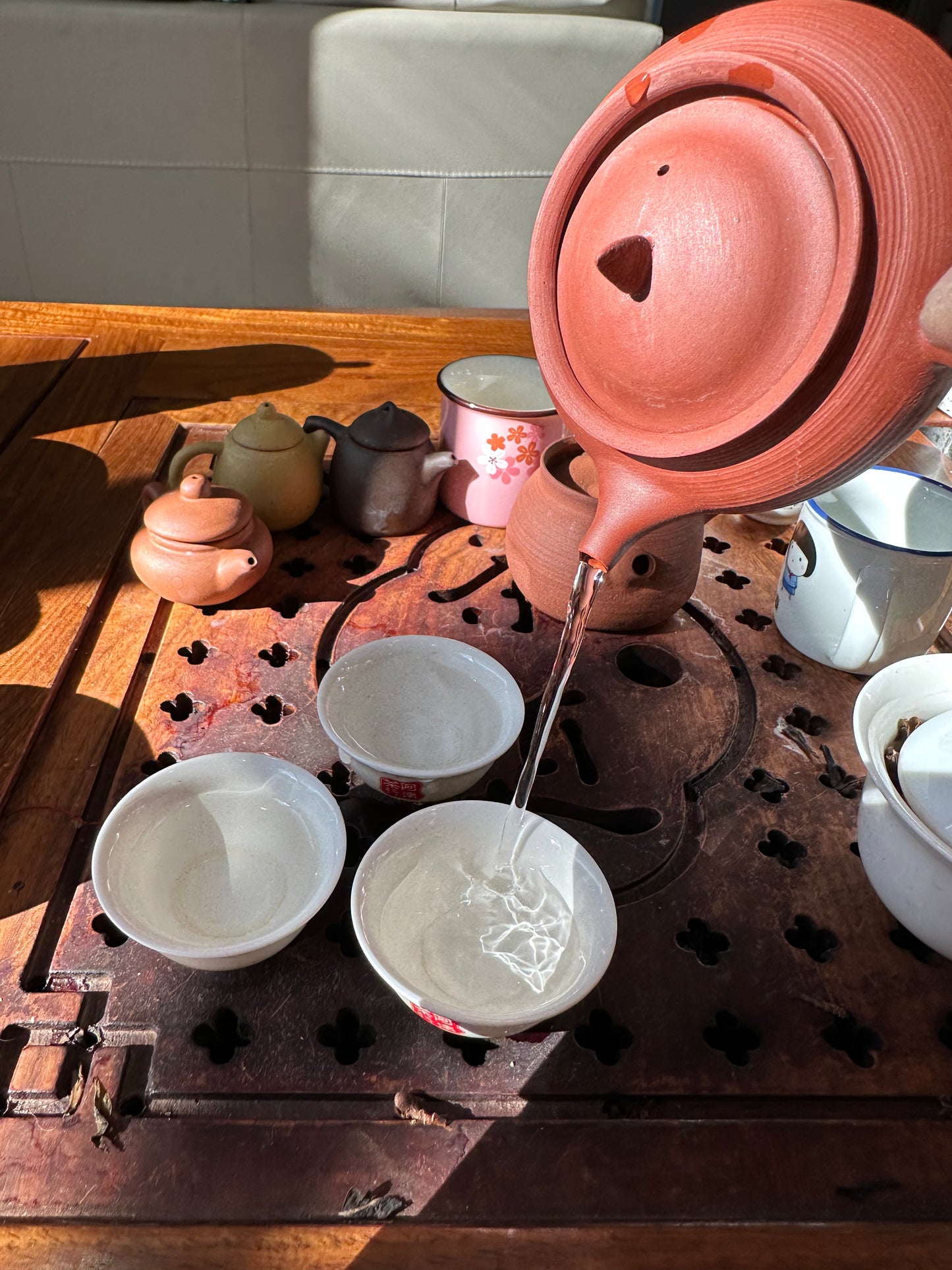 潮州手拉朱泥壶 章永城作品 Chaozhou hand-made red clay tea pot, 120ml 茶壶